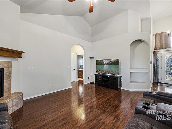 5th image of 609 Glen Eagle Dr
