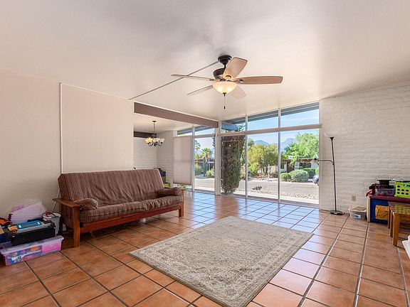 4th image of 8830 E Calle Bolivar