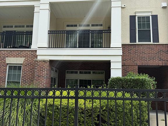 3rd image of 2023 Crescent Way