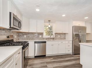 8 Westgate Rd, Billerica, MA 01821