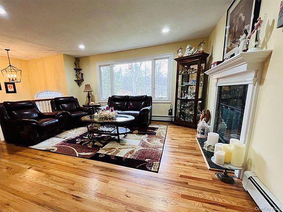 5th image of 226 White Pond Road