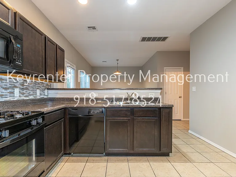 9360 S 256th East Ave — Photo 13