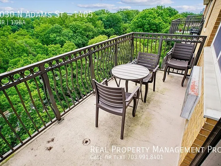 2030 N Adams St #1405 — Photo 8