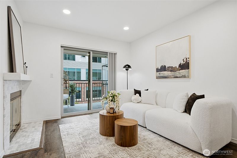 2nd image of 769 Hayes Street #201