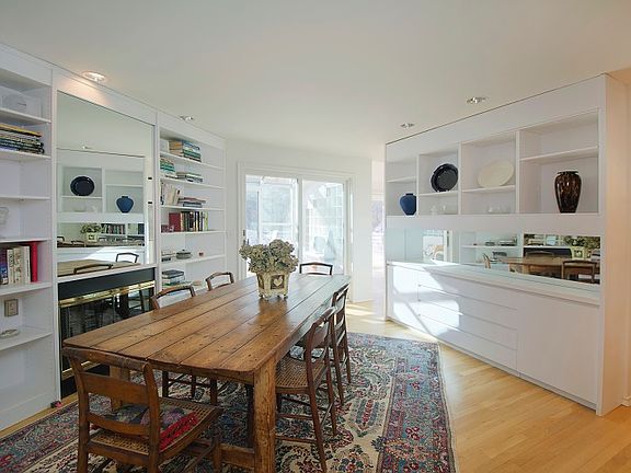 3rd image of 2953 Quogue Riverhead Rd