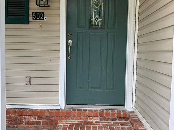 2nd image of 502 W 15th St