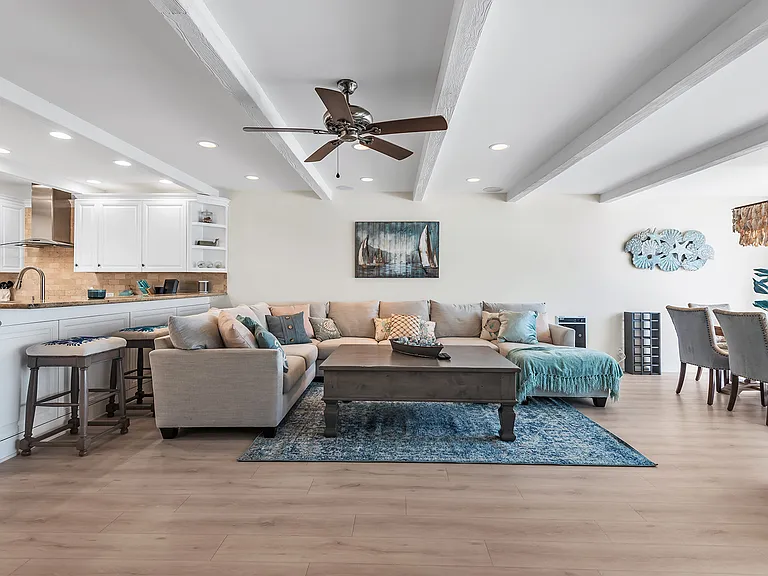 11844 Beach Club Way — Photo 6