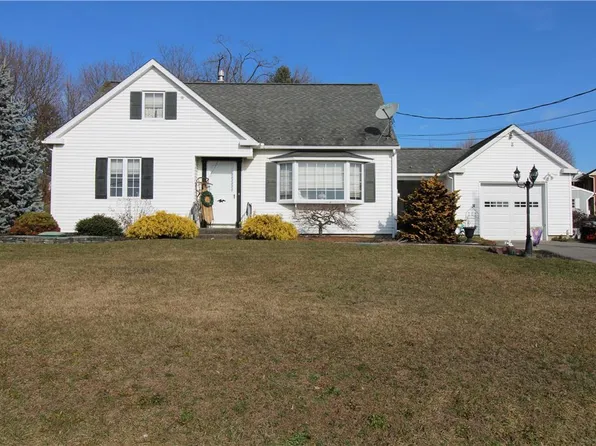 111 Hillendale Ave, Nazareth, PA 18064