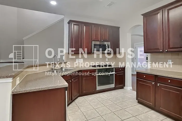 6506 Rose Willow Ln — Photo 5