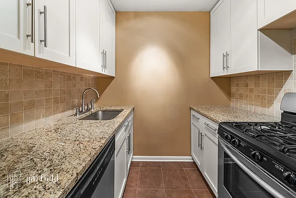 Sold by Garfield Realty  | media 3