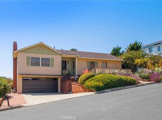 2833 El Oeste Dr, Hermosa Beach, CA 90254