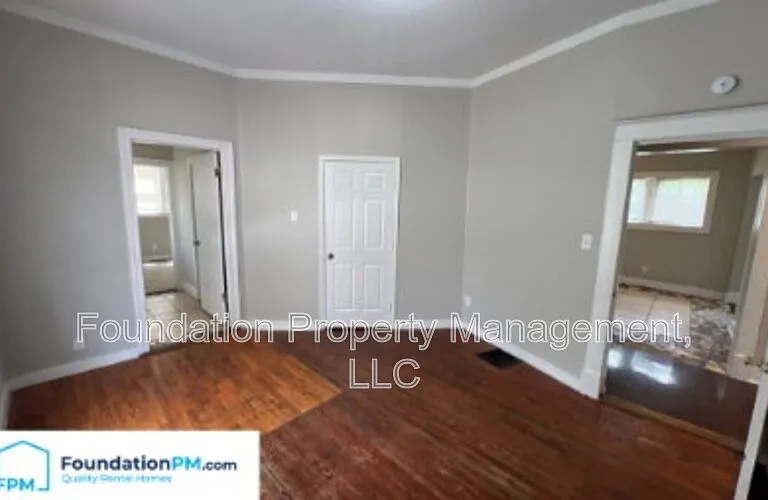 701 E Alston Ave — Photo 13