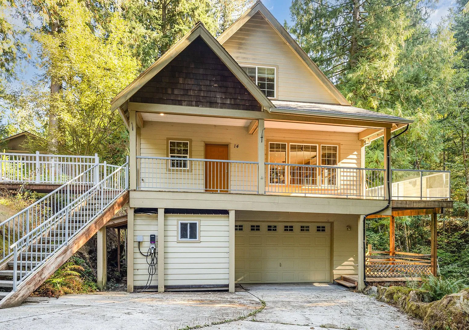 Available mid November Sudden Valley 14 Stable Lane — Photo 1