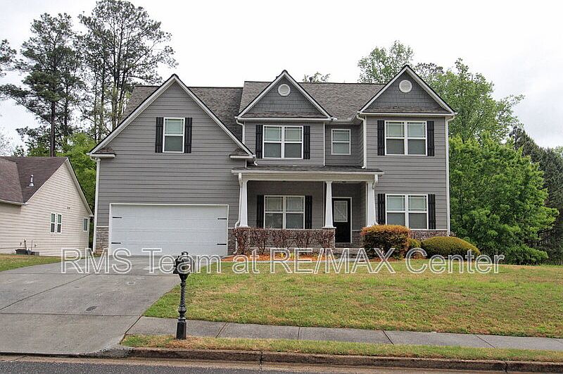 1st image of 728 Castle Top Ct