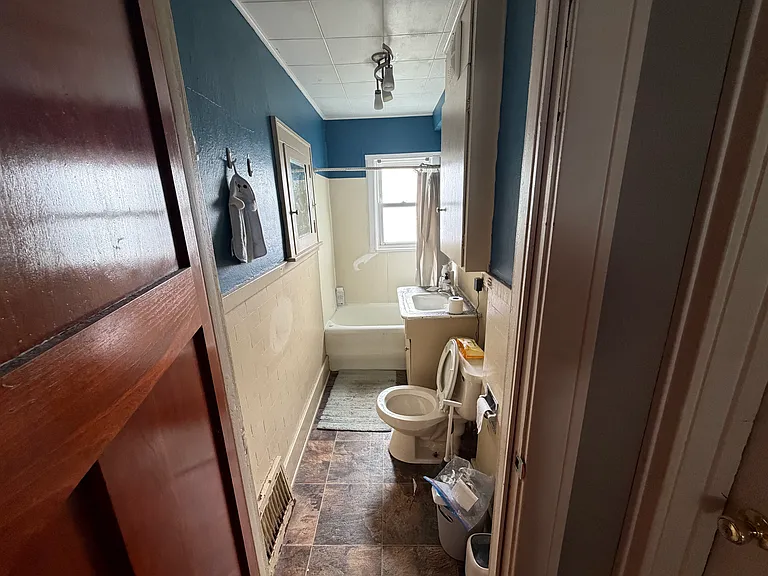 2921 Wood St — Photo 12