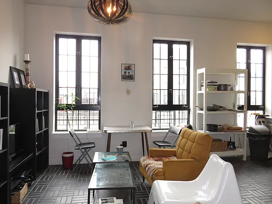 Rented by Rennit Inc. | media 34