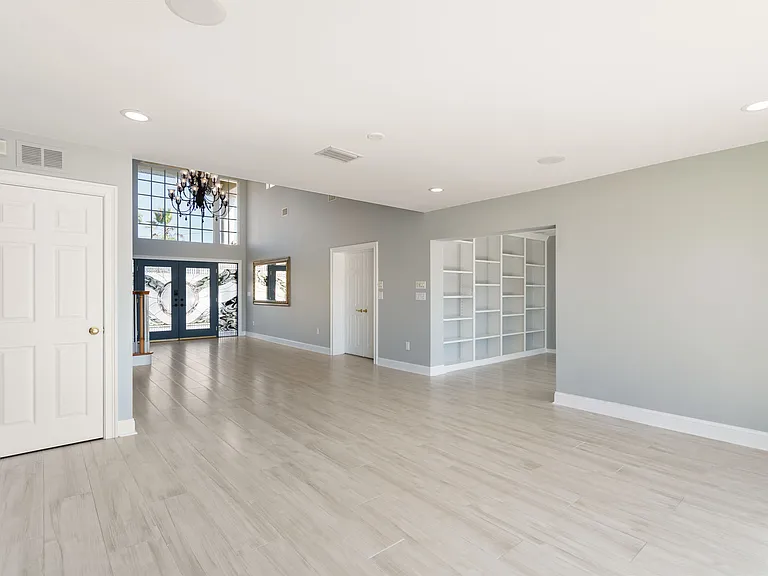 482 Hermosita Dr — Photo 49