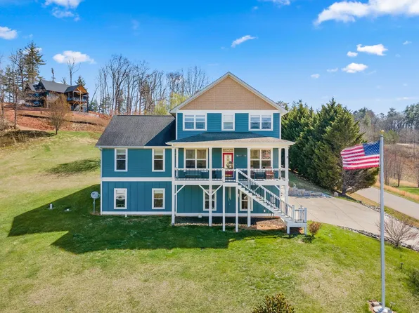 153 Timber Ridge Cir, Leicester, NC 28748