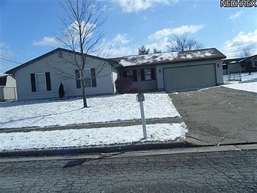 1st image of 281 Paris Dr