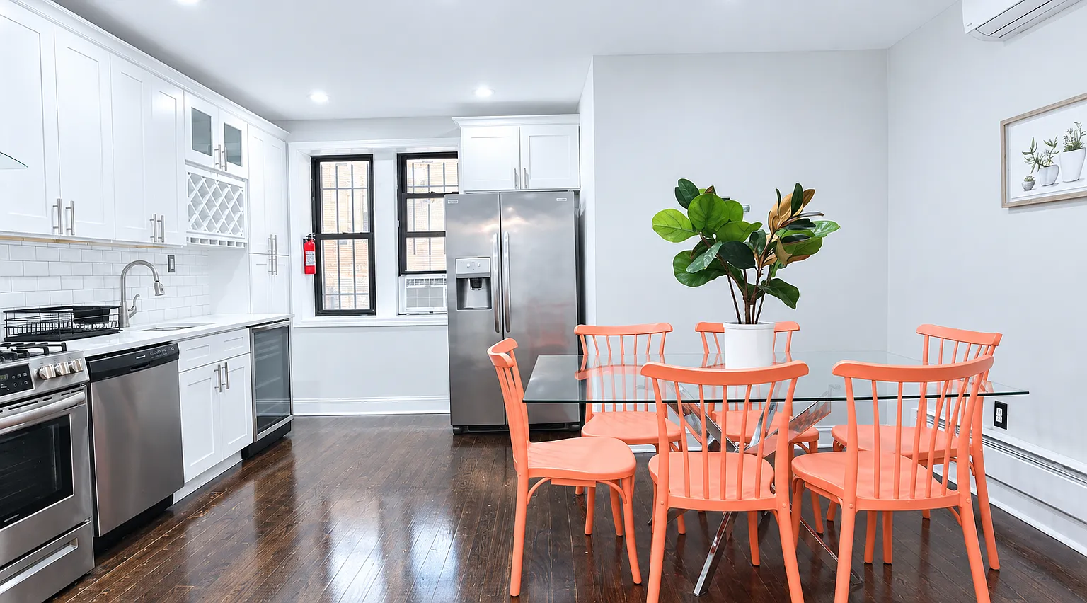 209 Brooklyn Avenue — Photo 4