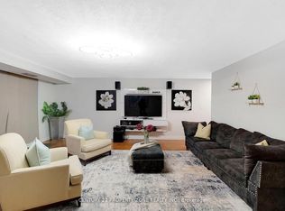 1250 Mississauga Valley Blvd #152, Mississauga, ON L5A 3R6