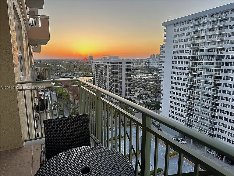 2080 S Ocean Dr #1606 — Photo 18