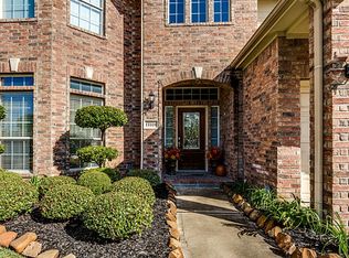 17326 Chestnut Bluff Dr, Houston, TX 77095