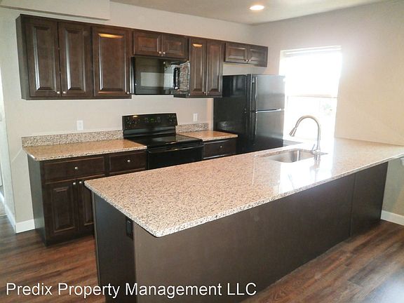 2nd image of 450 Madison Ave #9221077