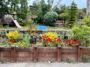 16108 Berkshire Rd, San Leandro, CA 94578