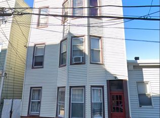 5 Mulberry St, Rye Brook, NY 10701