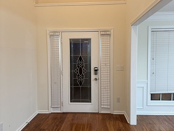 2nd image of 1470 Highland Oaks Way