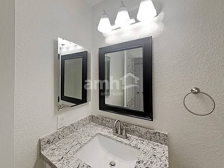 7624 Silver Mallard Ave — Photo 15