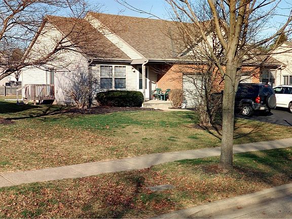 2nd image of 2410 Deerfield Dr