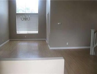3rd image of 688 Avondale Dr