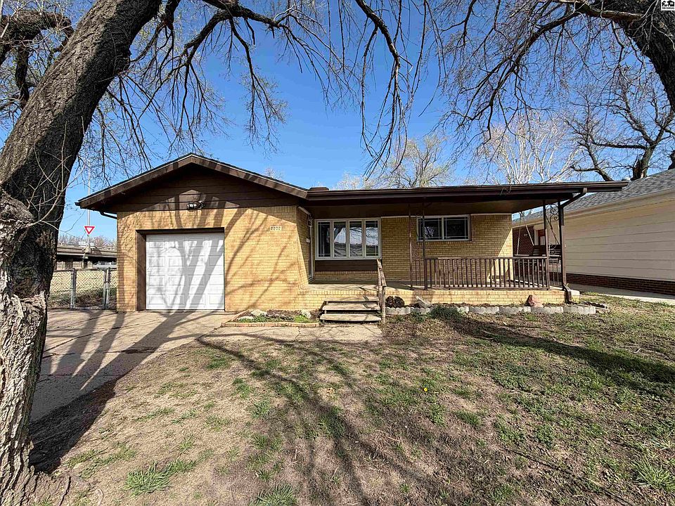 1st image of 2202 E Blake St