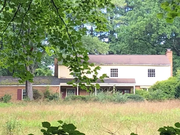 11518 Yates Ford Rd, Fairfax Station, VA 22039