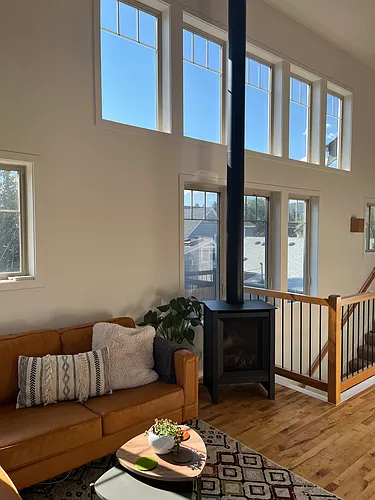 29 NW McKay Ave Photo 1