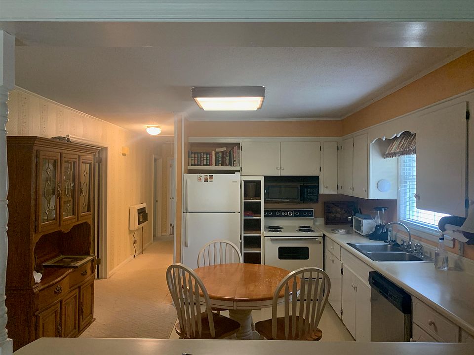 823 Wilkinsville Hwy, Gaffney, SC 29340 Zillow