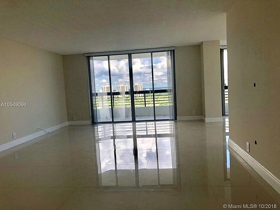 4th image of 3500 Mystic Pointe Dr APT 2205