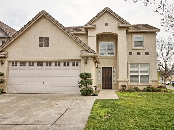 208 Rector Ln, Modesto, CA 95357