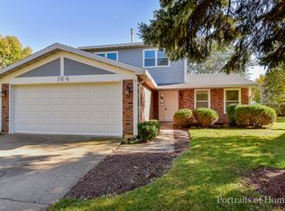 164 Campbell Dr, Bolingbrook, IL 60440