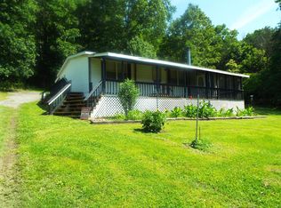 193 Clarktown Ln, Glasgow, VA 24555