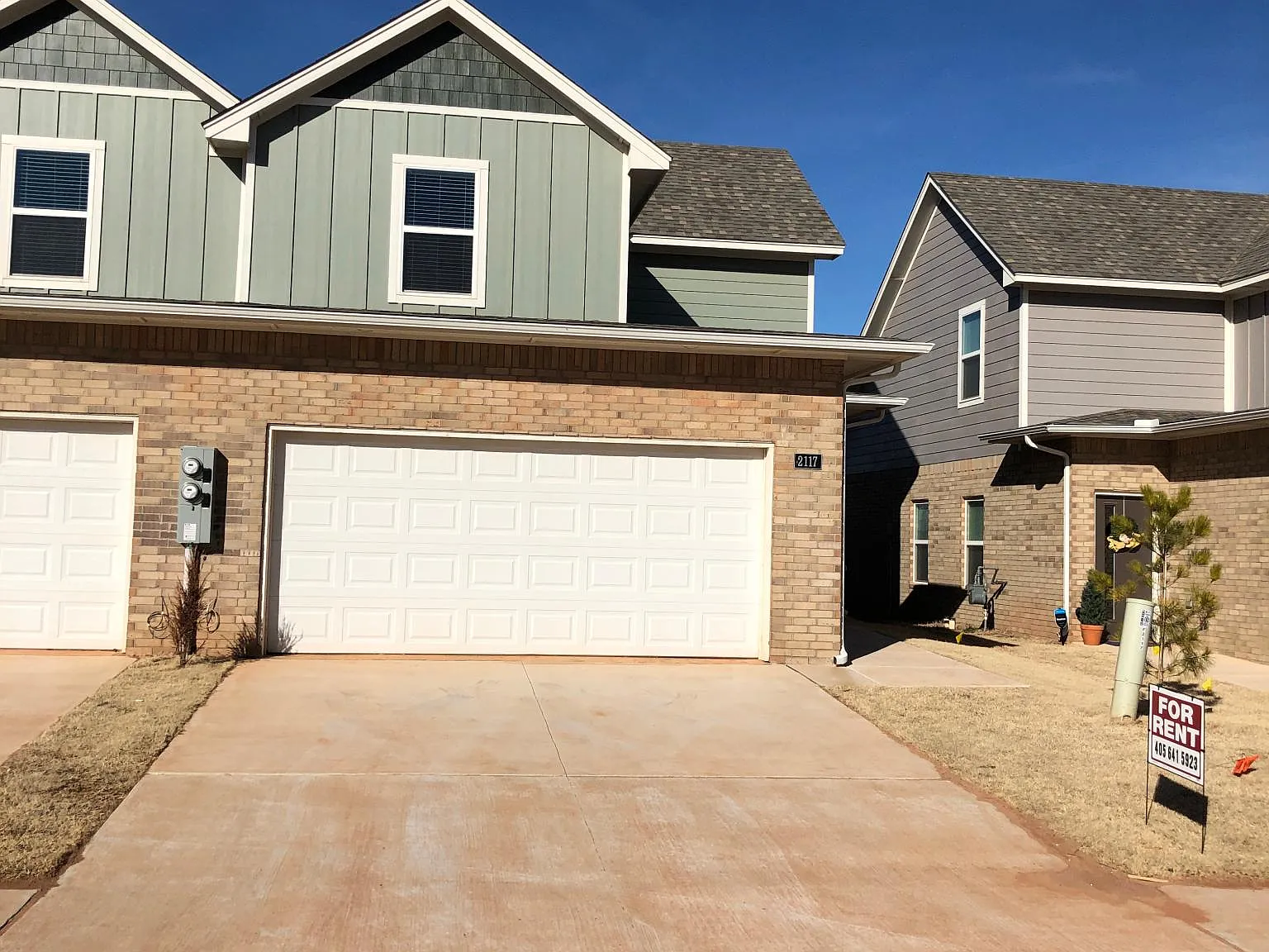2117 Camino Del Plaza Ln — Photo 2