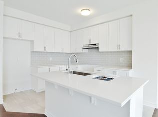 72 Mesa Dr, Ottawa, ON K2J 6V8