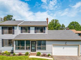 3 Disbrow Ct, East Brunswick, NJ 08816