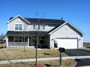 3182 Thunderbird Ct E, Aurora, IL 60503