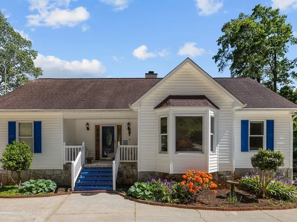 545 Sagamore Dr, Louisburg, NC 27549