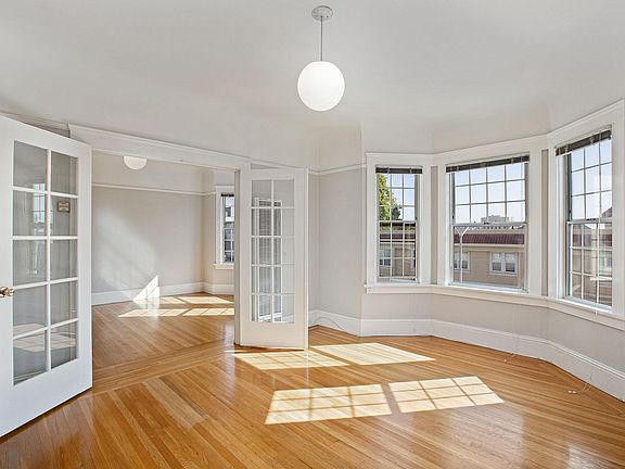 2nd image of 3700 26th St APT 2