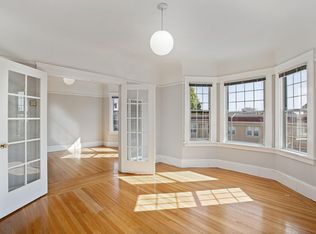 3700 26th St APT 3, San Francisco, CA 94110