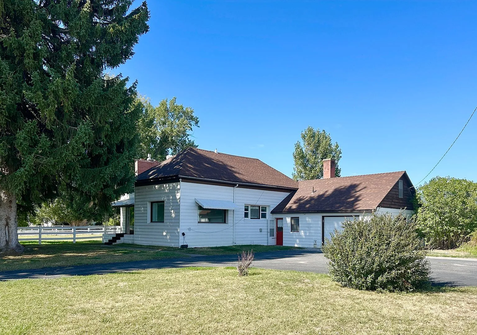 Huge Yard + Mature Trees | 3-Bed Rexburg Home — Photo 4